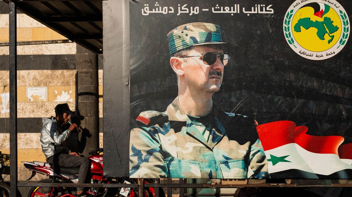 Další výhra pro Asada. Arabské společenství ho bere zpět